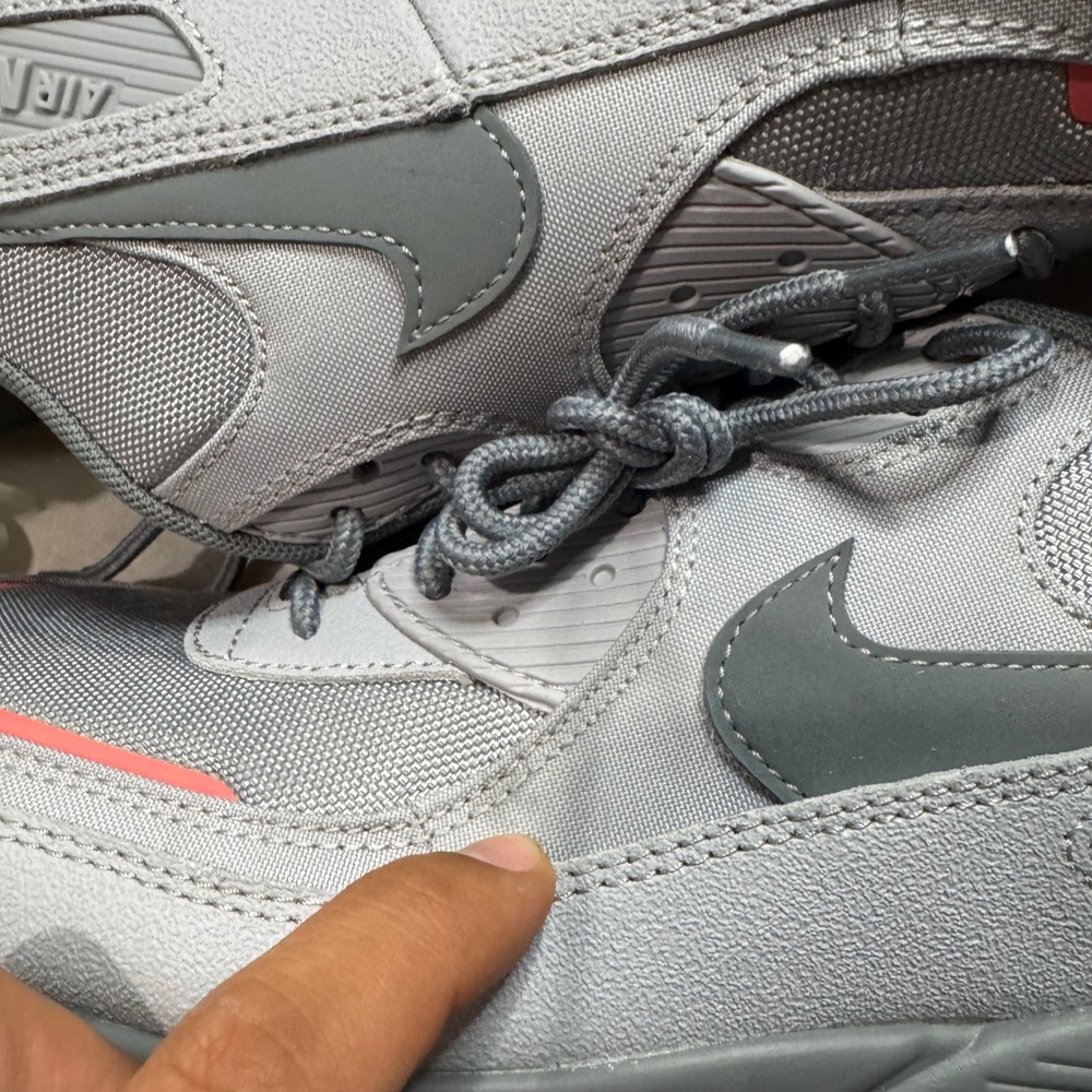 Nike Air Max 90 Surplus Wolf Grey Cool Grey Pink Salt DC9389-001 Mens 11.5 - Picture 2 of 4